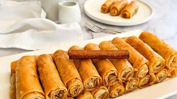 طرز تهیه باقلوا رولی با خمیر فیلو با نکات مهم پخت طرز تهیه باقلوا رولی با خمیر فیلو با نکات مهم پخت